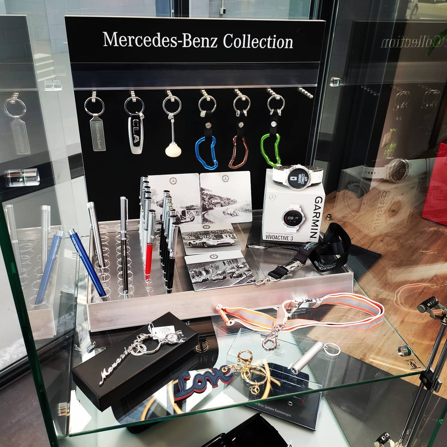 Gadget, accessori e ricambi auto ufficiali da Lozza SpA